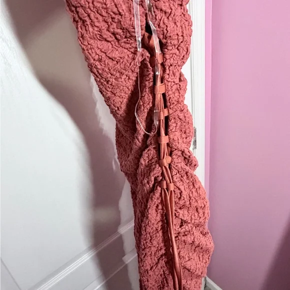 🧡Elegant Rust Sleeveless Dress - Picture 6 of 8